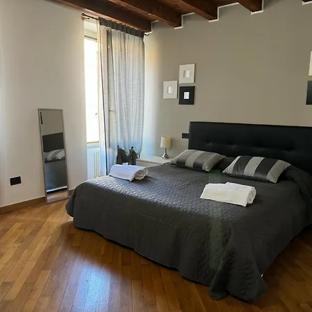 Houseberg Quarenghi Appartement