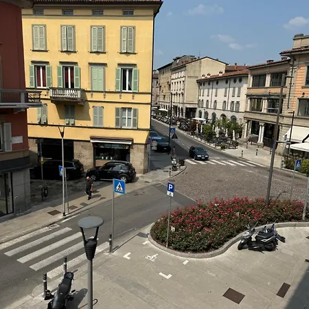 Appartement Houseberg Quarenghi Bergamo